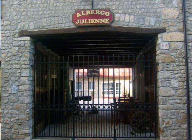 Albergo Julienne Arba Екстер'єр фото
